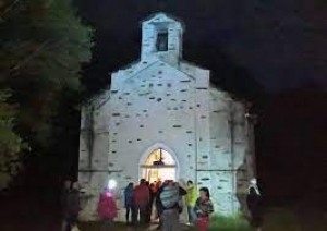 Escursione notturna alla chiesetta dell’Alpone e S. Messa in suffragio Soci defunti