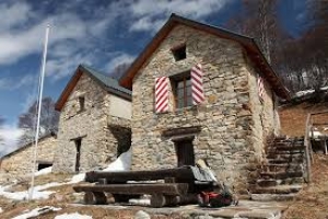 Domenica 11 maggio - Escursione alla capanna Alpetto di Caviano (Ticino CH)
