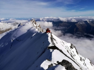 Realizzato l’ampliamento del bivacco CAI città di Luino sul Monte Rosa