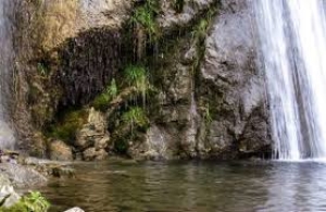 Venerdì 13 giugno 2025 - Passo lento - La cascata pietrificata di Bedero Valcuvia