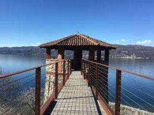 Passeggiata dell’amore sul Lago Maggiore